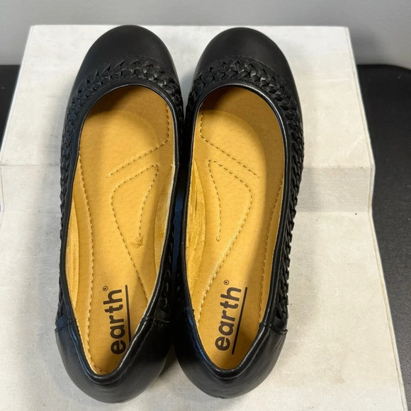 Earth Black Woven Flats Sophisticated Comfort - Picture 11 of 14